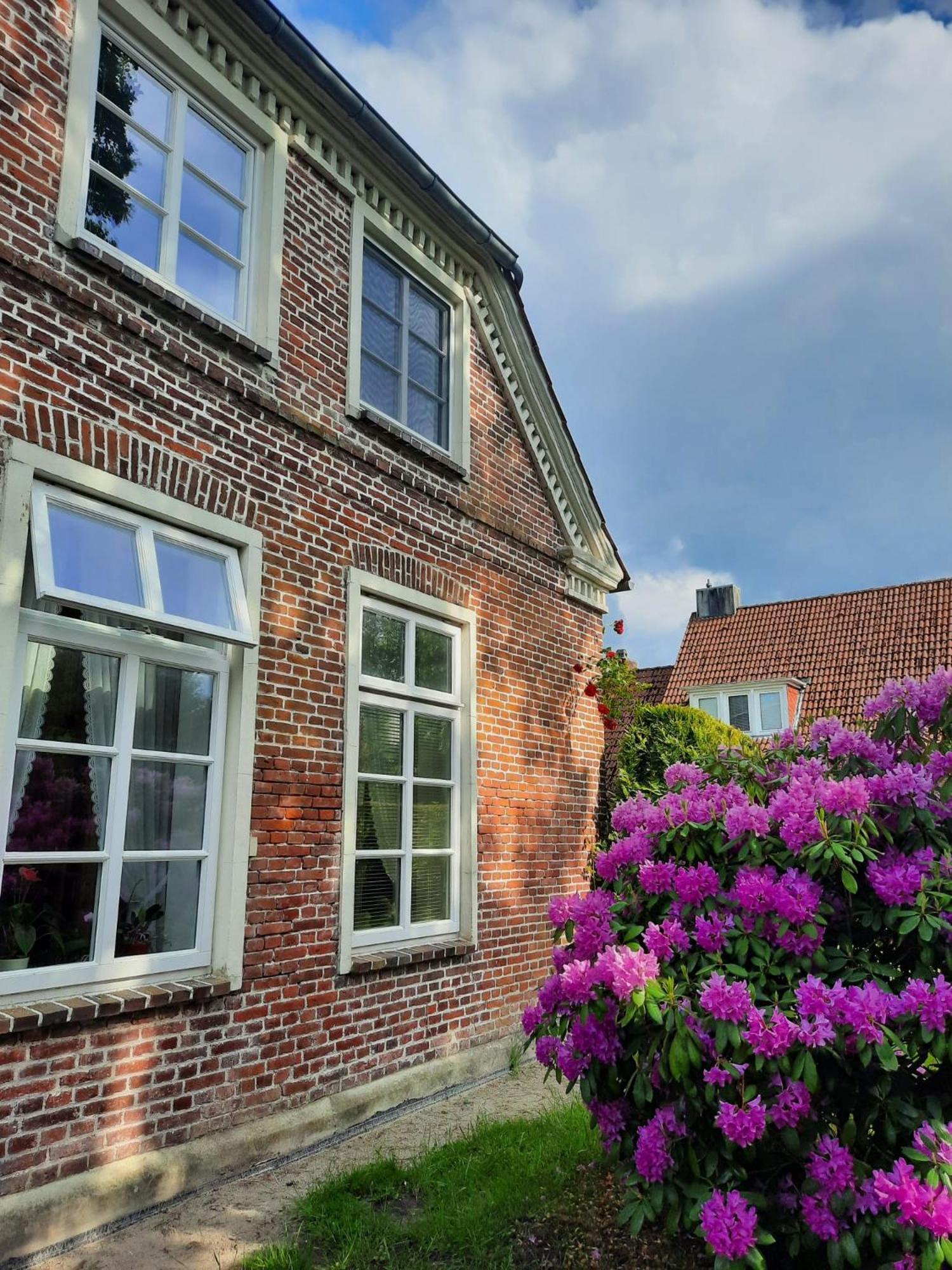 Haus Am Herrenwall Esens Eksteriør bilde